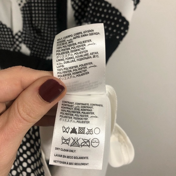 Bebe Black & White Popart Style Wrap Dress - Picture 9 of 12